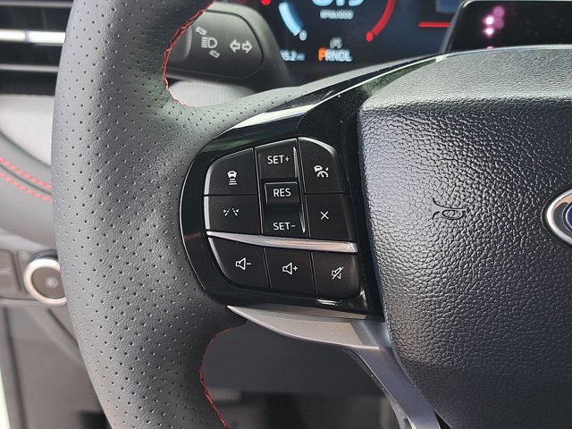 Certified 2025 Ford Explorer ST-Line w/ Premium Package image 24
