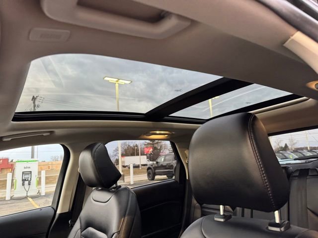 Certified 2023 Ford Edge SEL w/ Convenience Package image 15