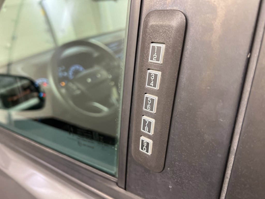 Certified 2022 Ford Maverick XLT w/ Equipment Group 300A Standard image 26