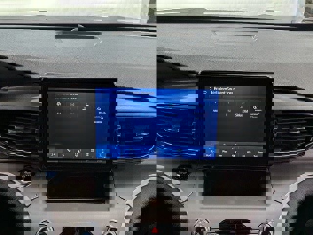 Certified 2023 Ford Explorer XLT w/ Equipment Group 202A image 34