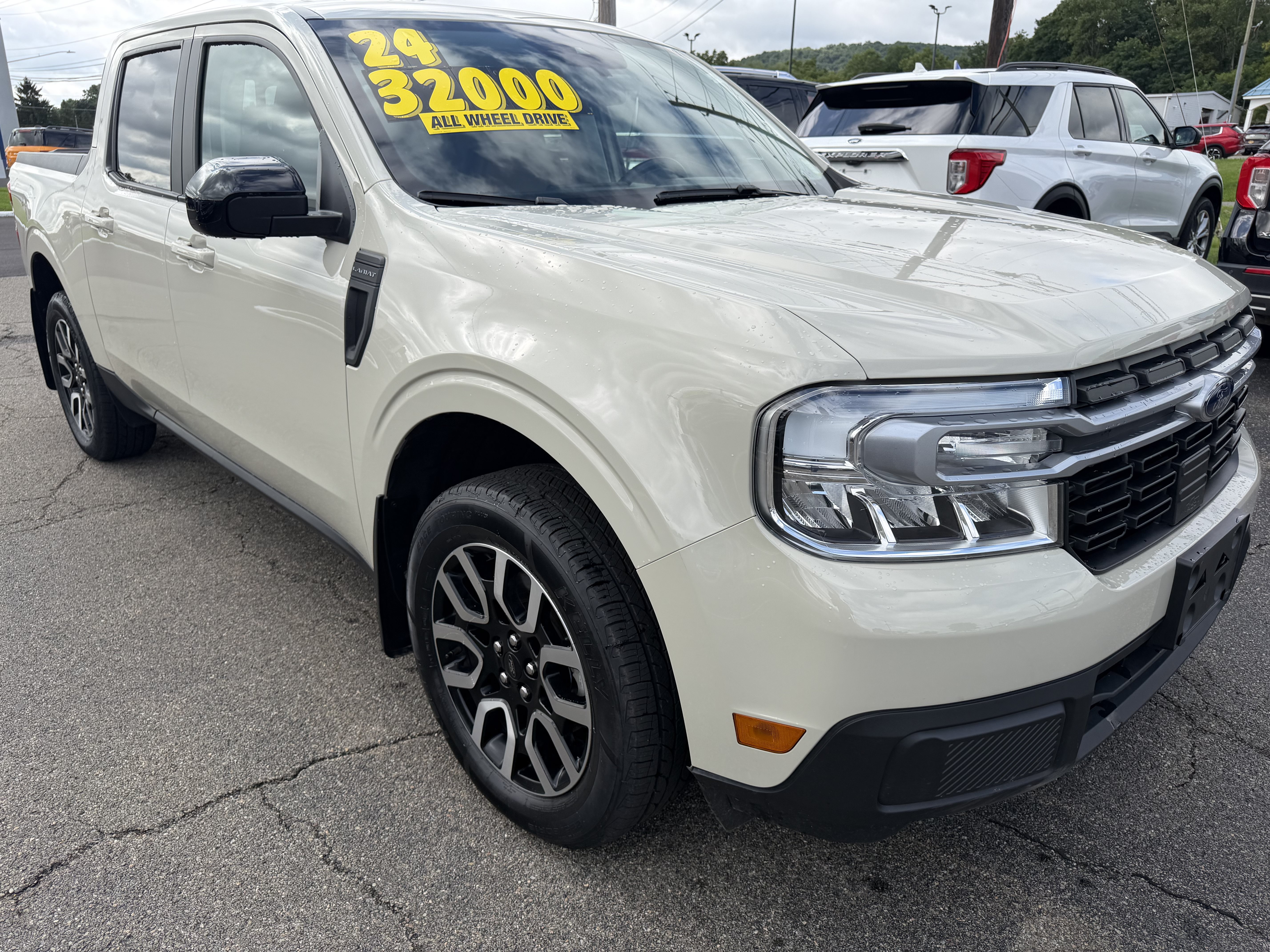 Certified 2024 Ford Maverick Lariat