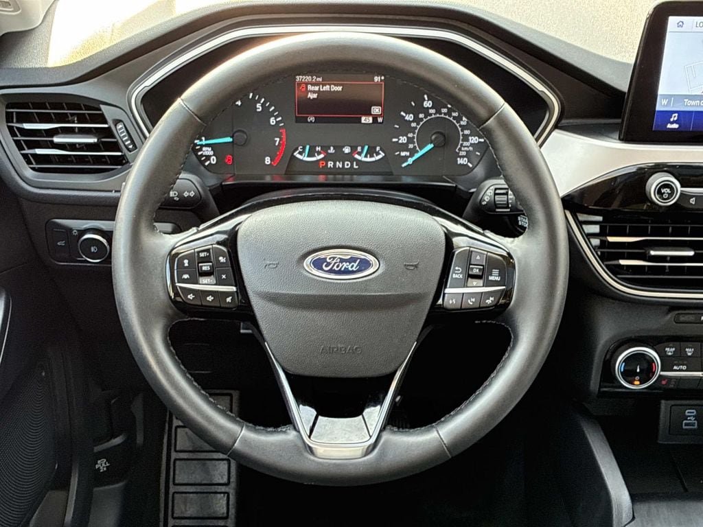 Certified 2022 Ford Escape SEL AWD/4WD image 19