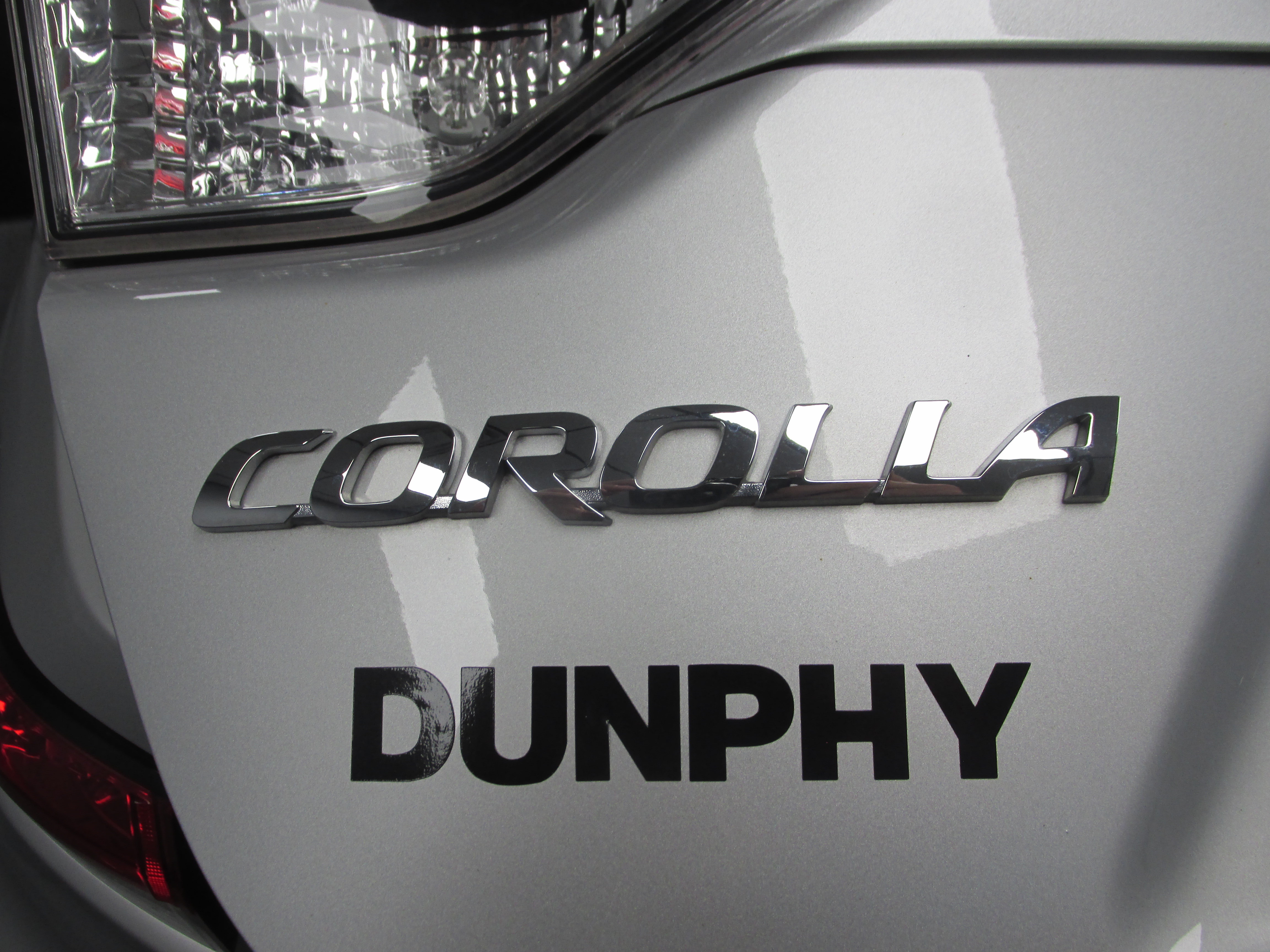 Used 2024 Toyota Corolla LE FWD image 19