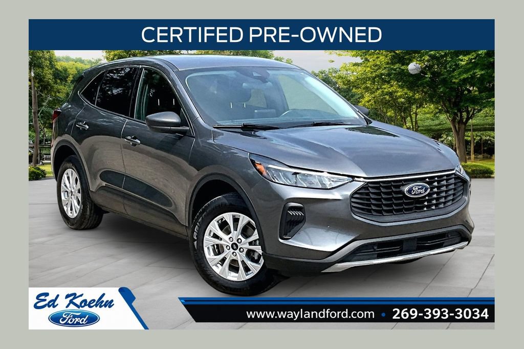 Certified 2023 Ford Escape Active AWD/4WD image 1
