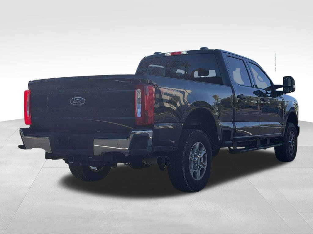 Certified 2026 Ford F250 XLT w/ FX4 Off-Road Package AWD/4WD image 10