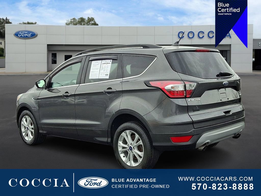 Certified 2018 Ford Escape SE w/ SE Sync 3 Package AWD/4WD image 3