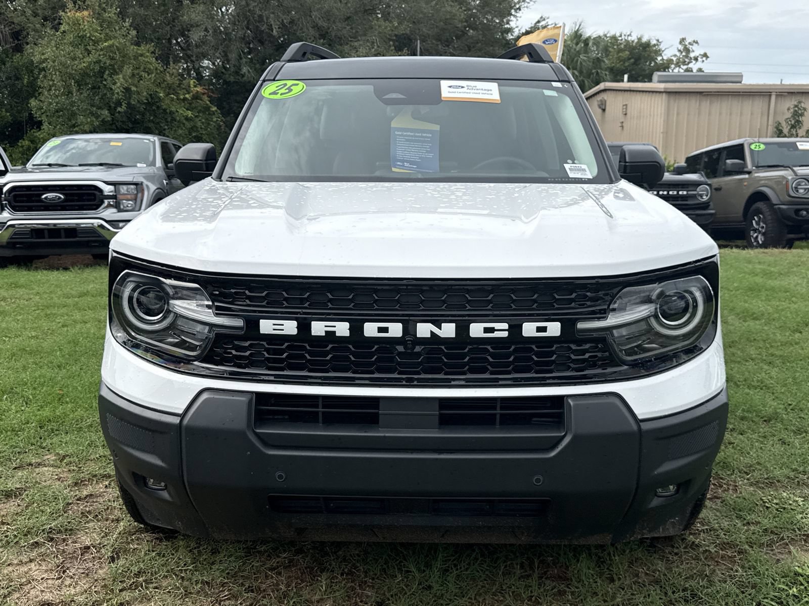 Certified 2025 Ford Bronco Sport Outer Banks w/ Outer Banks Tech Package+ AWD/4WD image 10