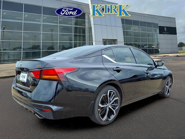 Used 2025 Nissan Altima 2.5 SR FWD image 5