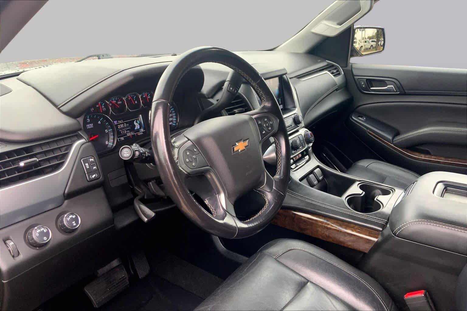 Used 2018 Chevrolet Tahoe LT AWD/4WD image 18