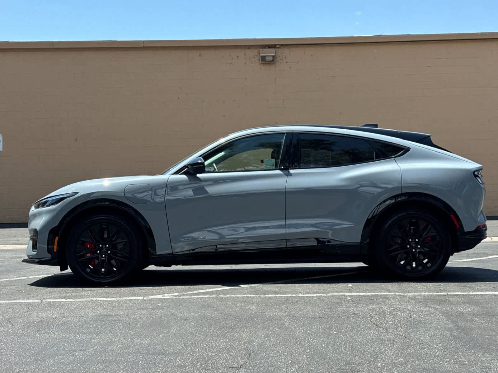 Certified 2025 Ford Mustang Mach-E Premium w/ Sport Appearance Package AWD/4WD image 5