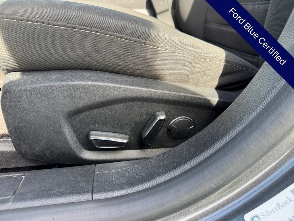 Certified 2020 Ford Fusion SE FWD image 36