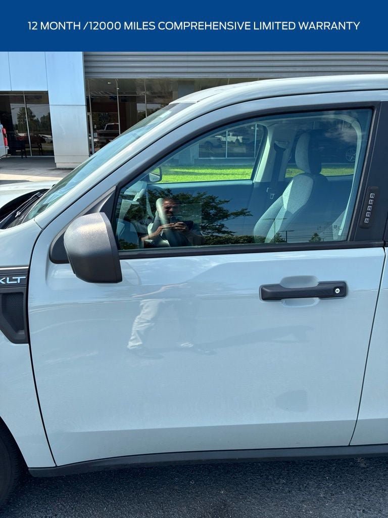 Certified 2022 Ford Maverick XLT FWD image 5