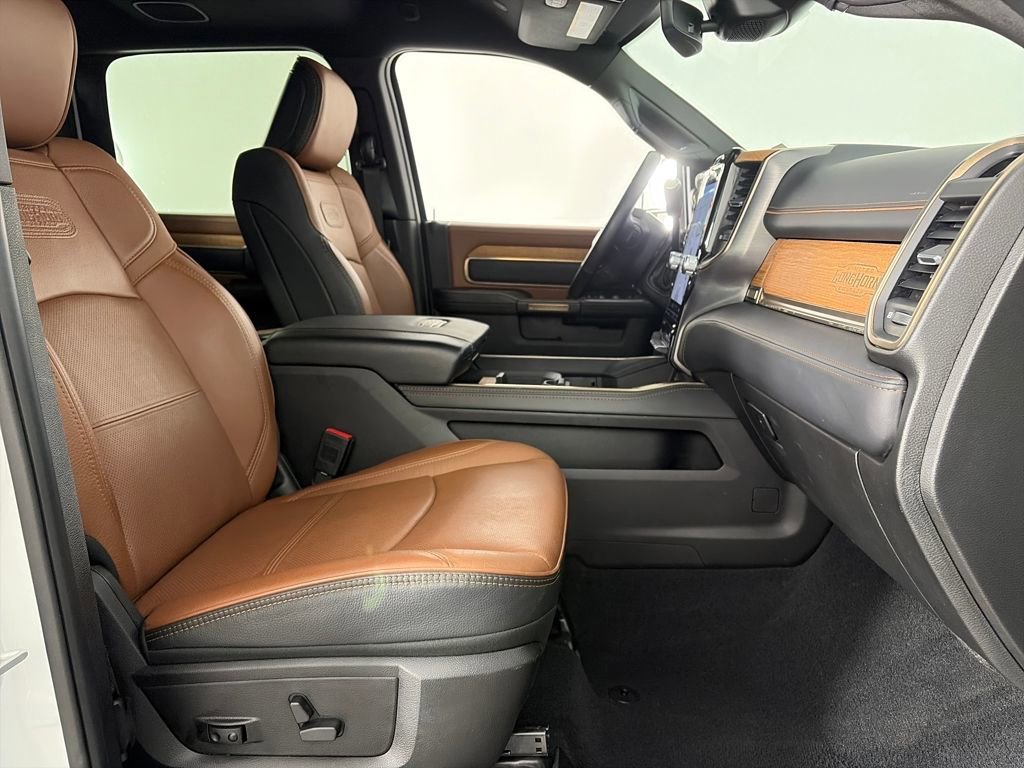 Used 2024 RAM 2500 Limited w/ Safety Group image 32