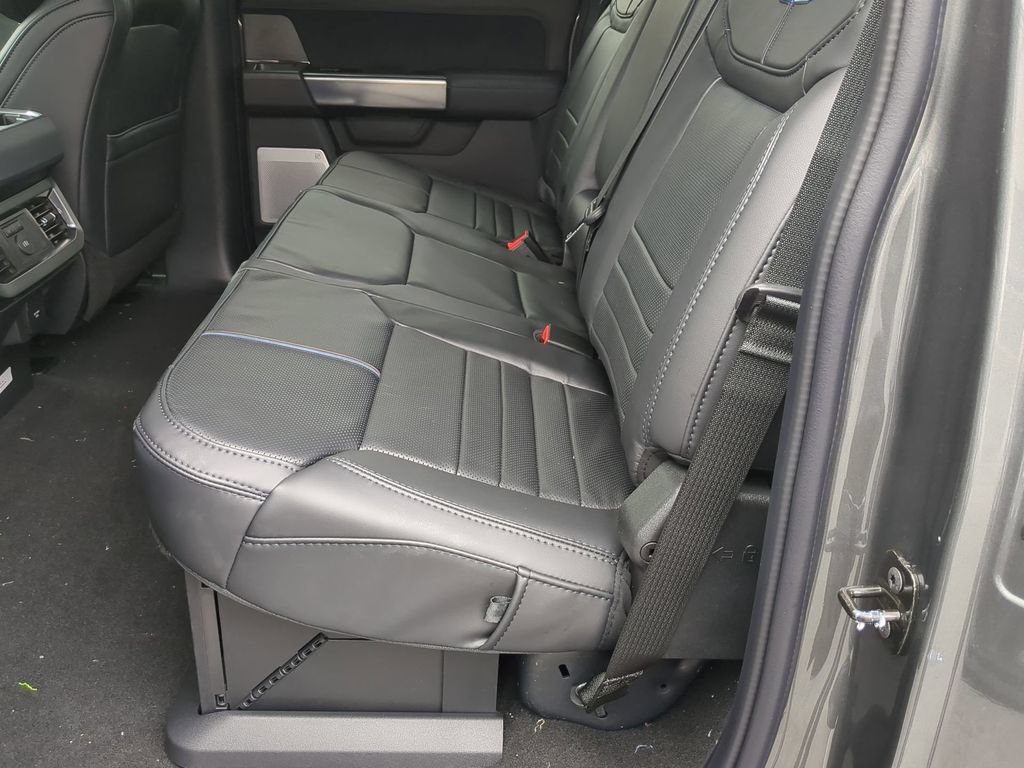 Certified 2025 Ford F250 Platinum AWD/4WD image 18
