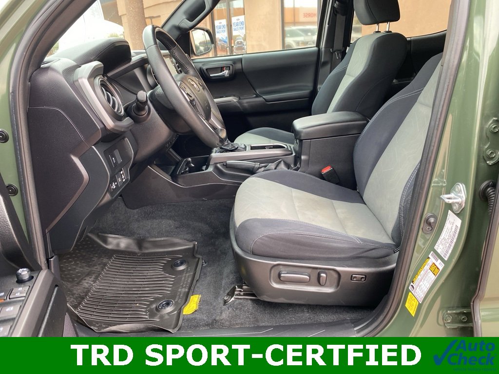 Used 2021 Toyota Tacoma TRD Sport w/ Technology Package image 22