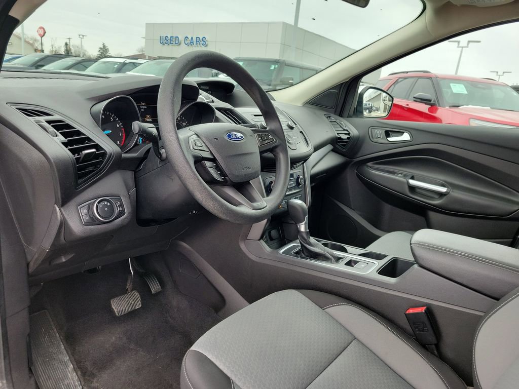 Certified 2017 Ford Escape SE image 20