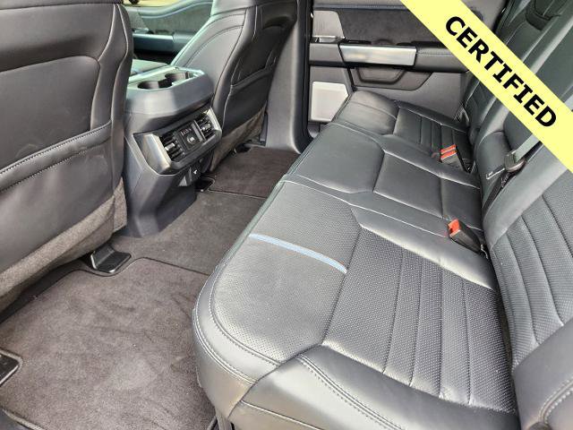 Certified 2025 Ford F250 Platinum w/ FX4 Off-Road Package AWD/4WD image 30