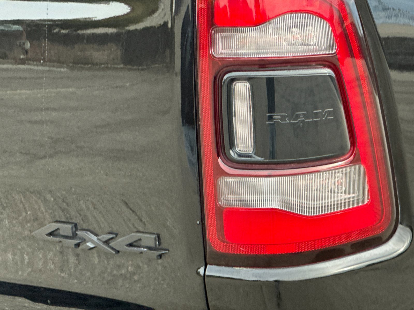 Used 2022 RAM 1500 Big Horn w/ Built-to-serve Edition image 25