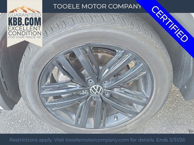 Used 2022 Volkswagen Tiguan SE R-Line image 10