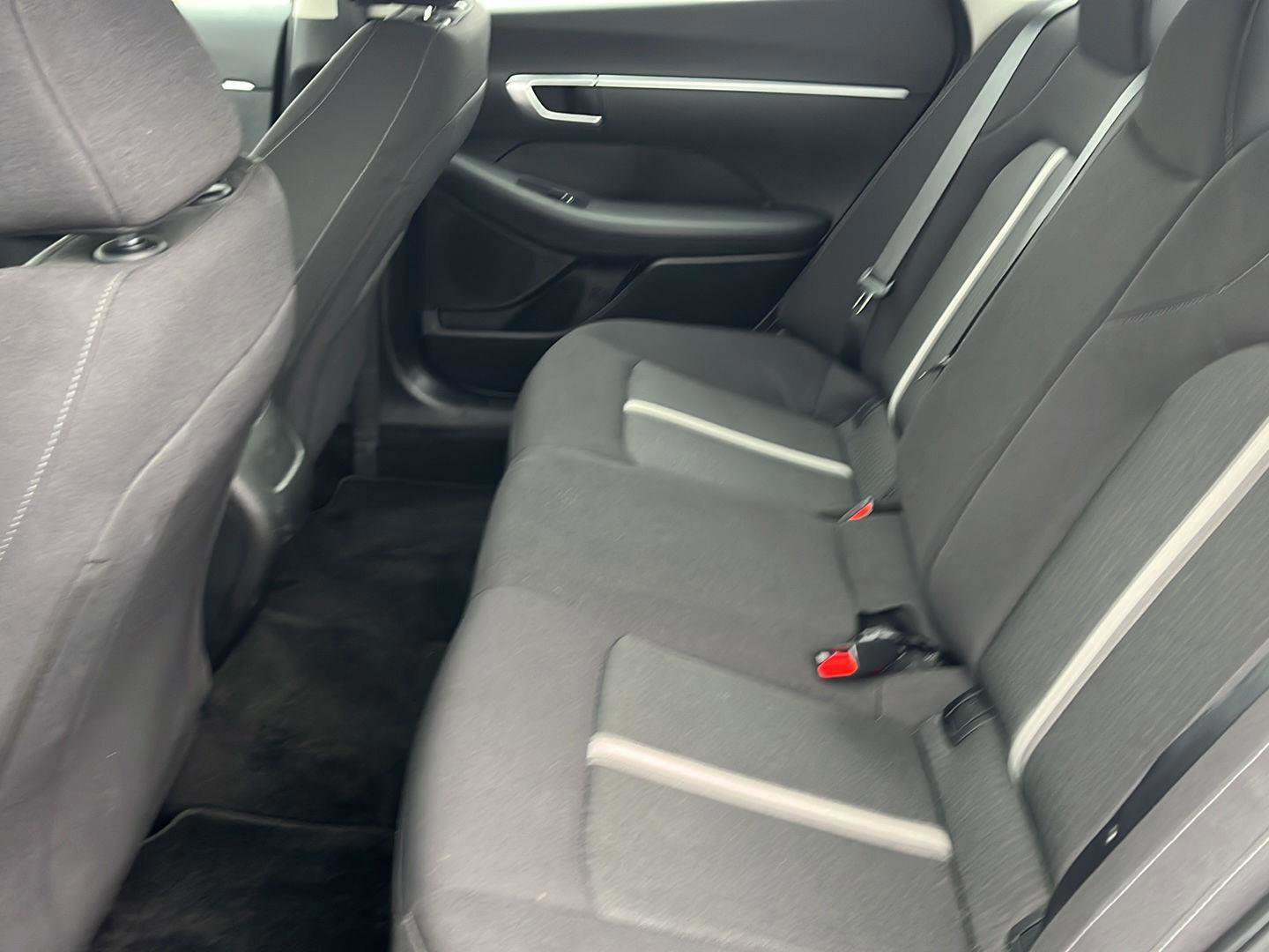 Used 2025 Hyundai Sonata SE image 14