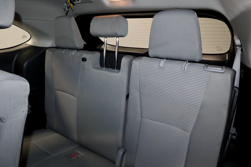 Used 2023 Toyota Highlander LE image 22