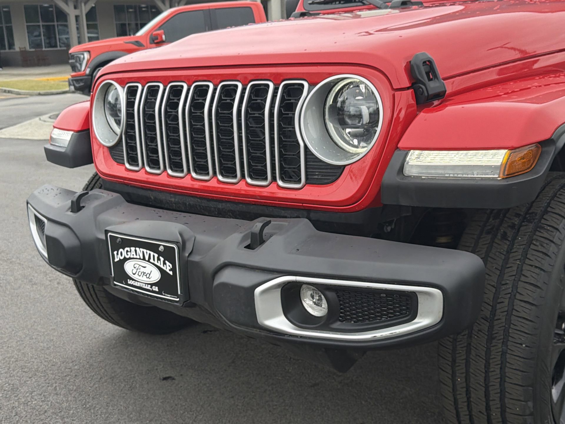 Used 2025 Jeep Wrangler Unlimited Sahara AWD/4WD image 26
