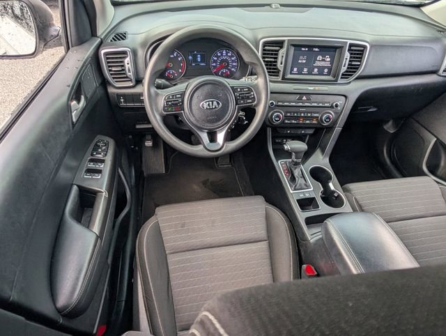 Used 2018 Kia Sportage LX w/ LX Popular Package image 10