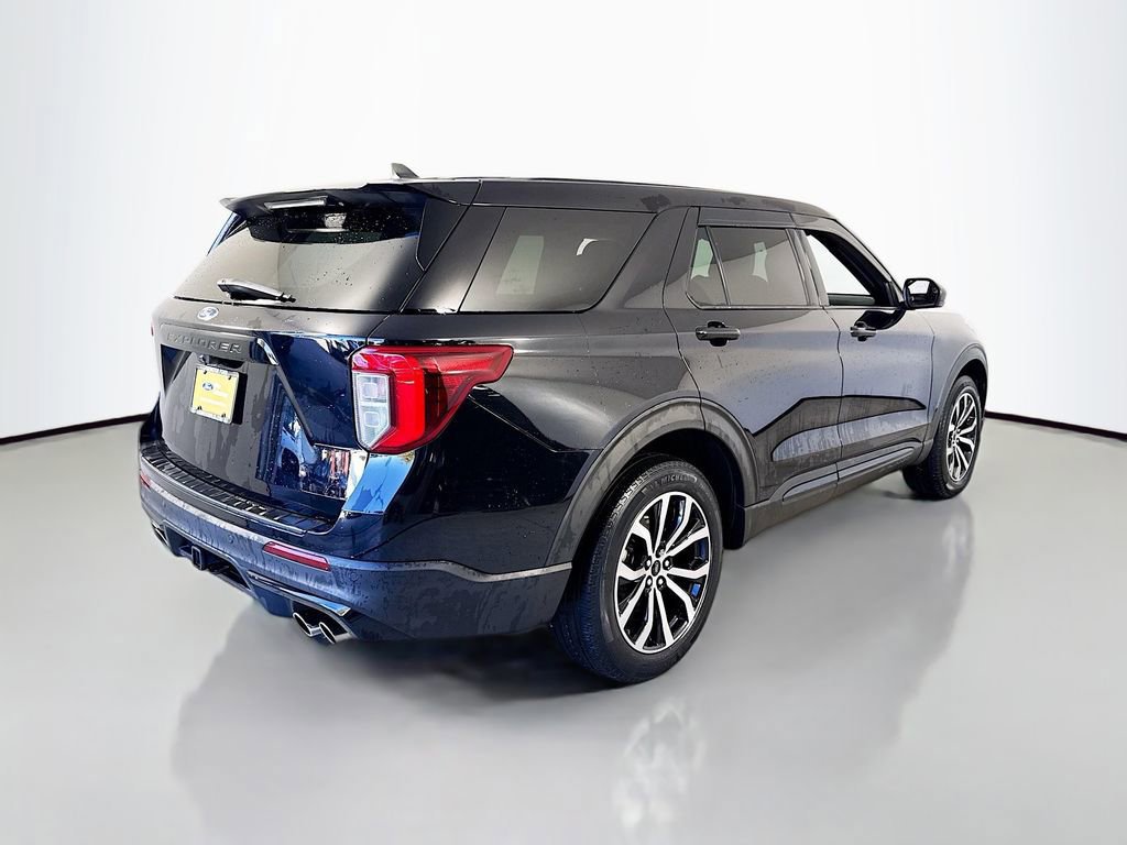 Certified 2022 Ford Explorer ST image 5