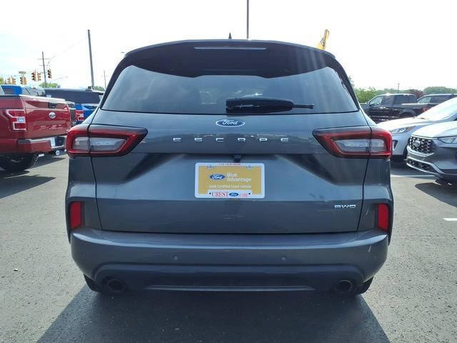 Certified 2023 Ford Escape ST-Line w/ Tech Pack #1 AWD/4WD image 5