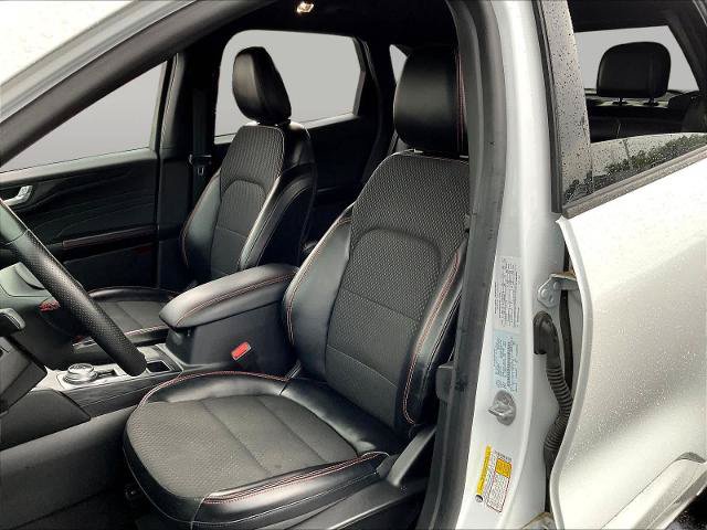 Certified 2023 Ford Escape ST-Line w/ Tech Pack #1 AWD/4WD image 21