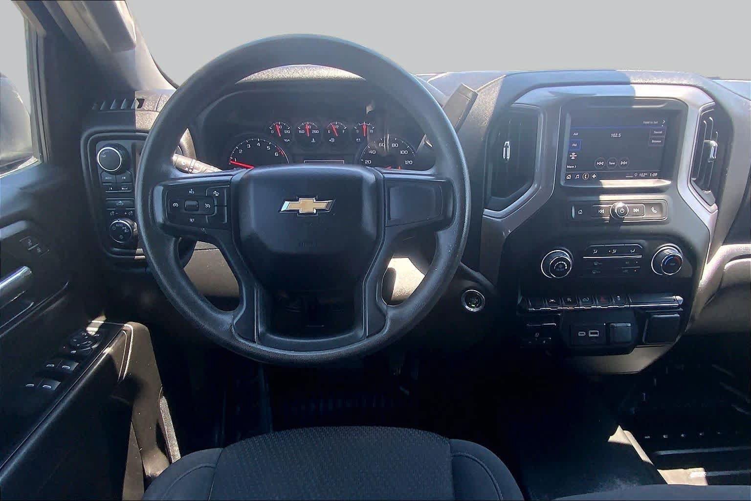 Used 2023 Chevrolet Silverado 1500 W/T w/ WT Value Package AWD/4WD image 6