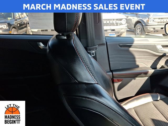 Certified 2023 Ford Escape ST-Line w/ Tech Pack #1 image 13