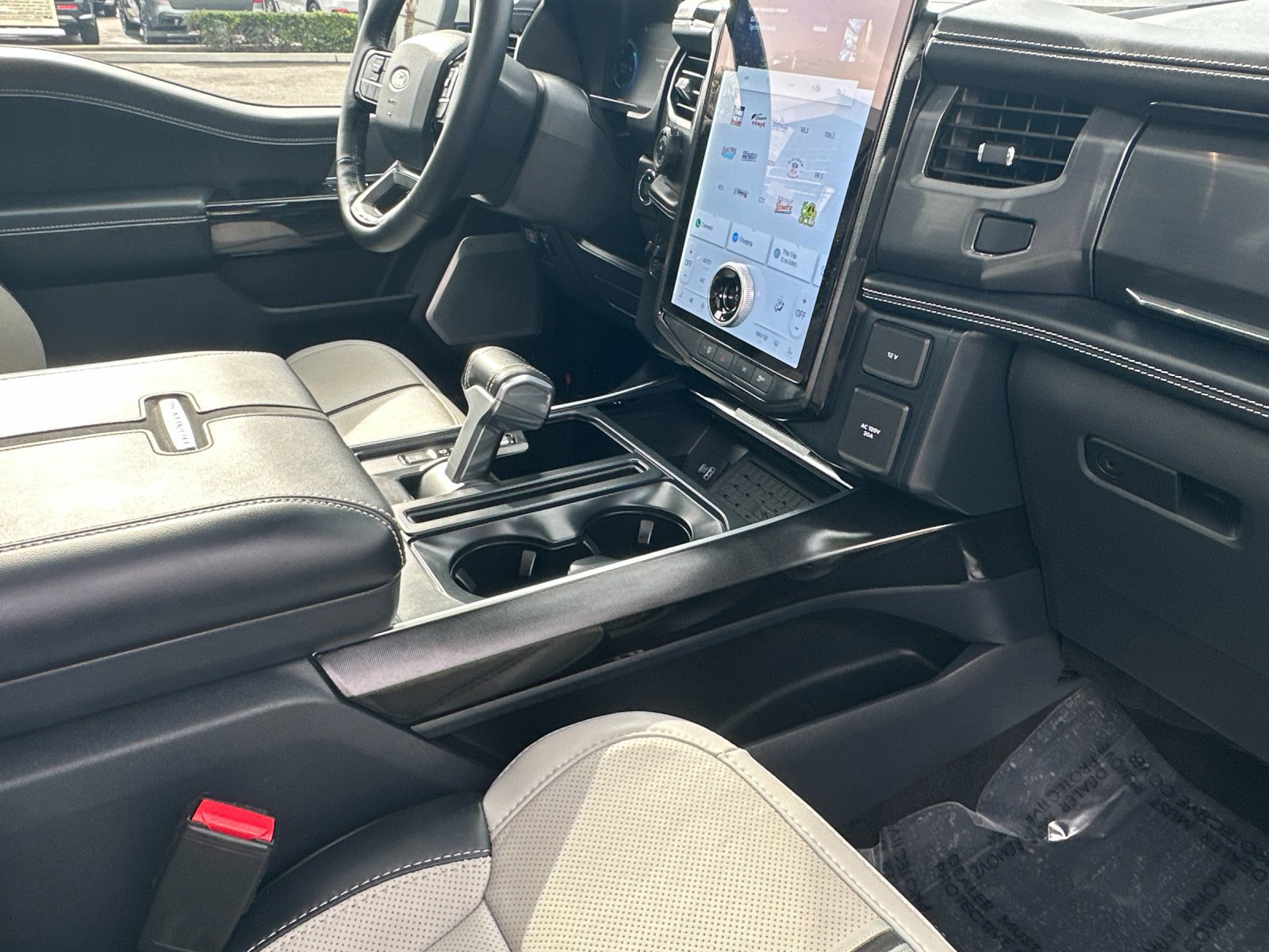 Certified 2024 Ford F150 Lightning Platinum image 16