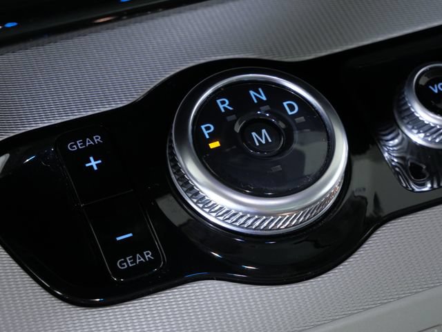 Certified 2025 Ford Expedition Active AWD/4WD image 25