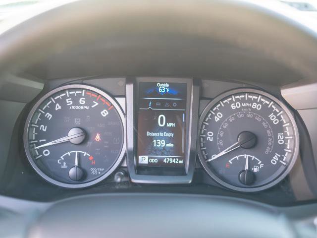 Used 2021 Toyota Tacoma TRD Off-Road w/ Technology Package image 33