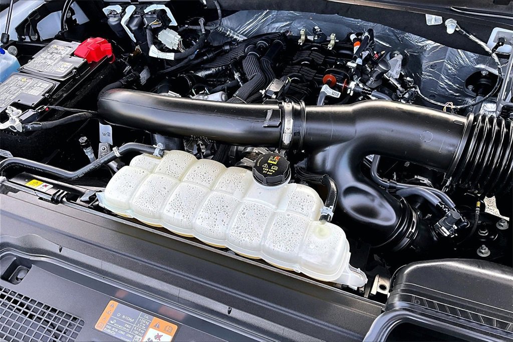 Certified 2025 Ford Expedition Max Active image 35