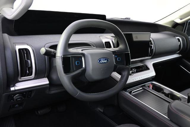 Certified 2025 Ford Expedition Max Active image 10