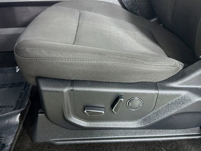 Certified 2018 Ford F150 XLT w/ Equipment Group 302A Luxury image 19