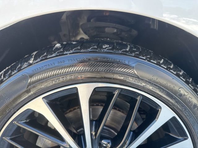 Used 2018 Toyota Camry SE image 12