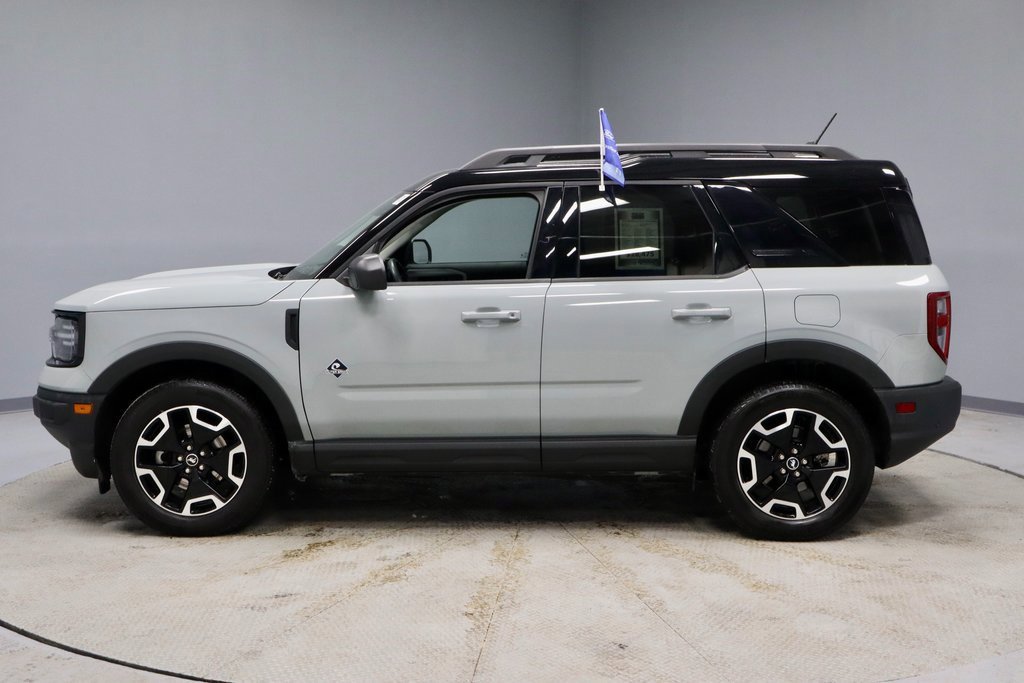 Certified 2022 Ford Bronco Sport Outer Banks w/ Tech Package image 2