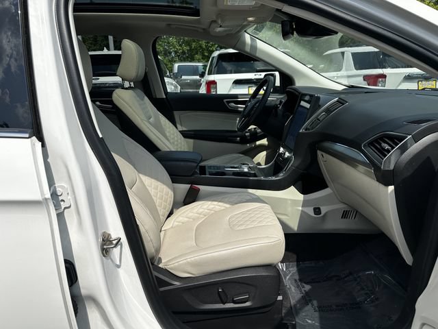 Certified 2024 Ford Edge Titanium w/ Titanium Elite Package AWD/4WD image 35