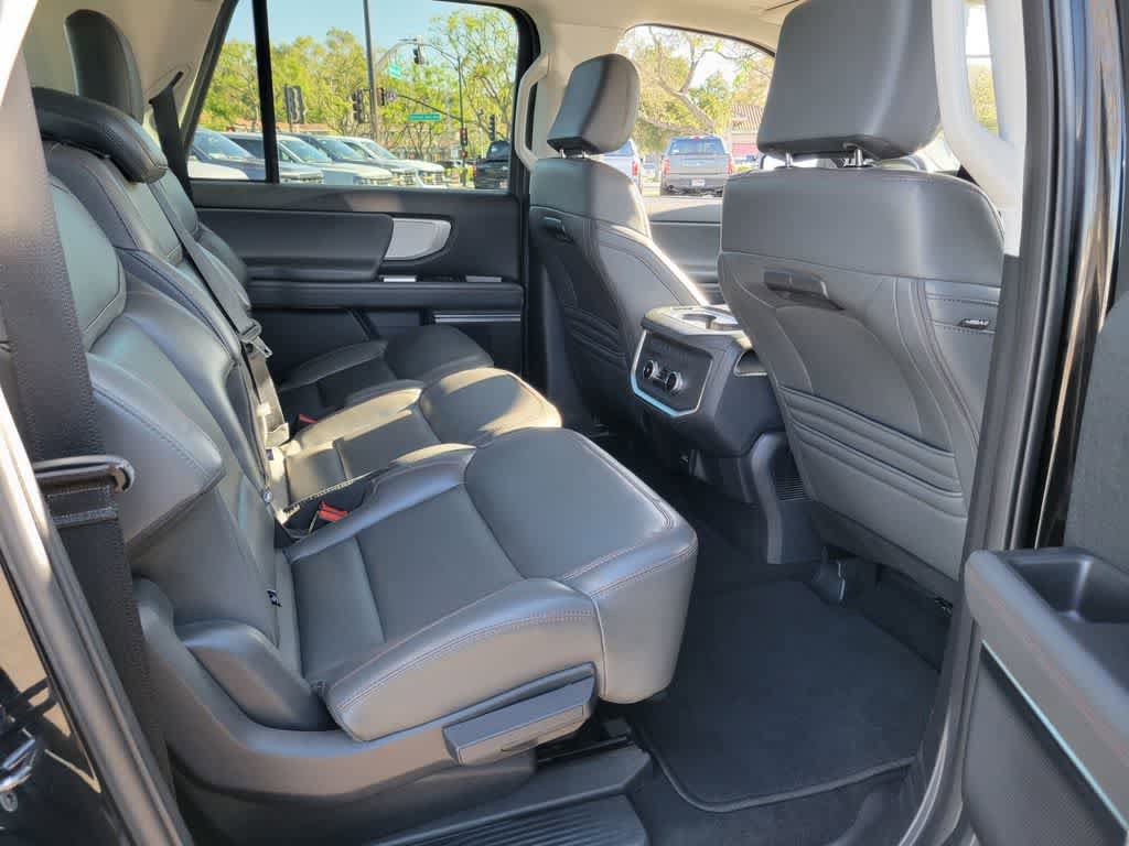 Certified 2025 Ford Expedition Max Active AWD/4WD image 17
