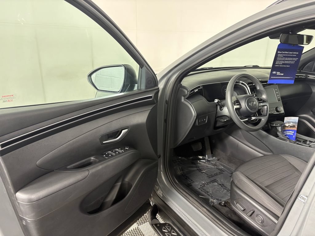 Used 2023 Hyundai Santa Cruz Night AWD/4WD image 12