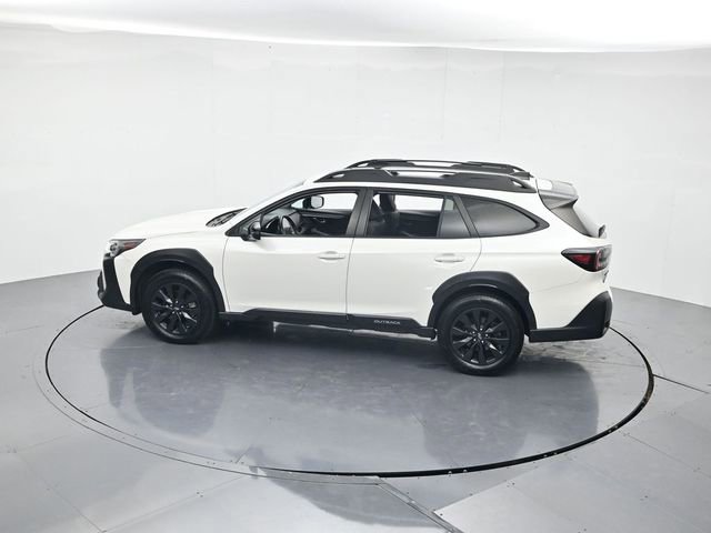 Used 2023 Subaru Outback Onyx Edition AWD/4WD image 44