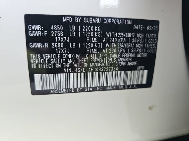 Used 2025 Subaru Outback Premium AWD/4WD image 35