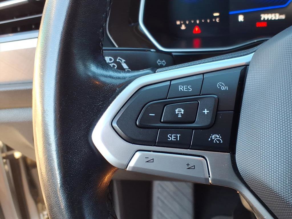 Used 2022 Volkswagen Jetta SE image 25