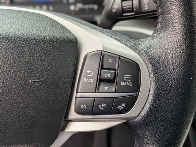 Certified 2022 Ford Explorer XLT w/ Equipment Group 202A image 18