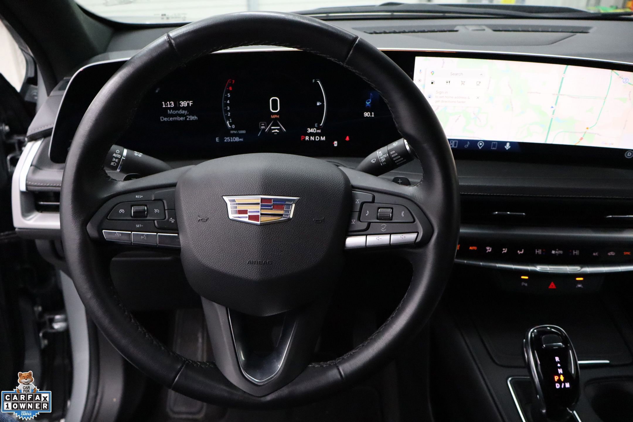 Used 2025 Cadillac XT4 Premium Luxury image 18