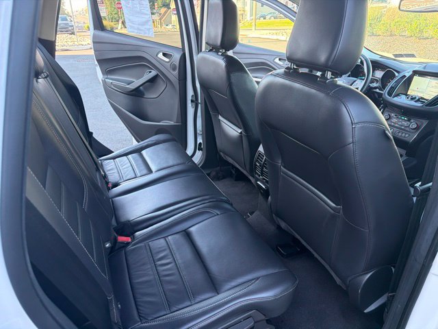 Certified 2019 Ford Escape Titanium AWD/4WD image 18