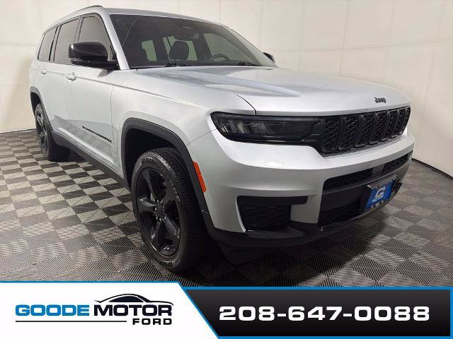 Used 2023 Jeep Grand Cherokee L Laredo AWD/4WD image 2
